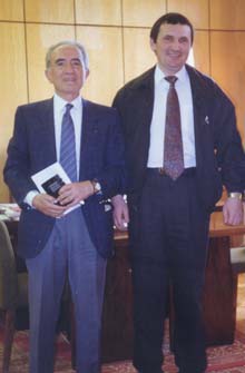 Notaio Andrea Jemma anno 1992, assieme all’allora Ministro delle Giustizia della Federazione Russa Nikolay Fyodorov, oggi Presidente della Repubblica di Chuvashia.